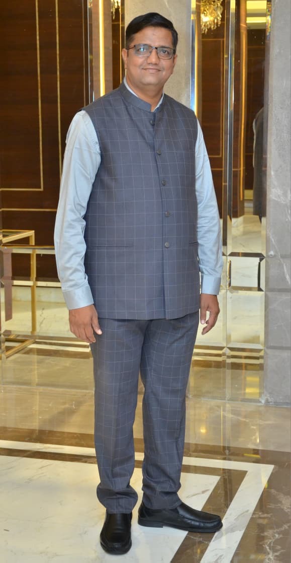 CA Pavan Khabiya